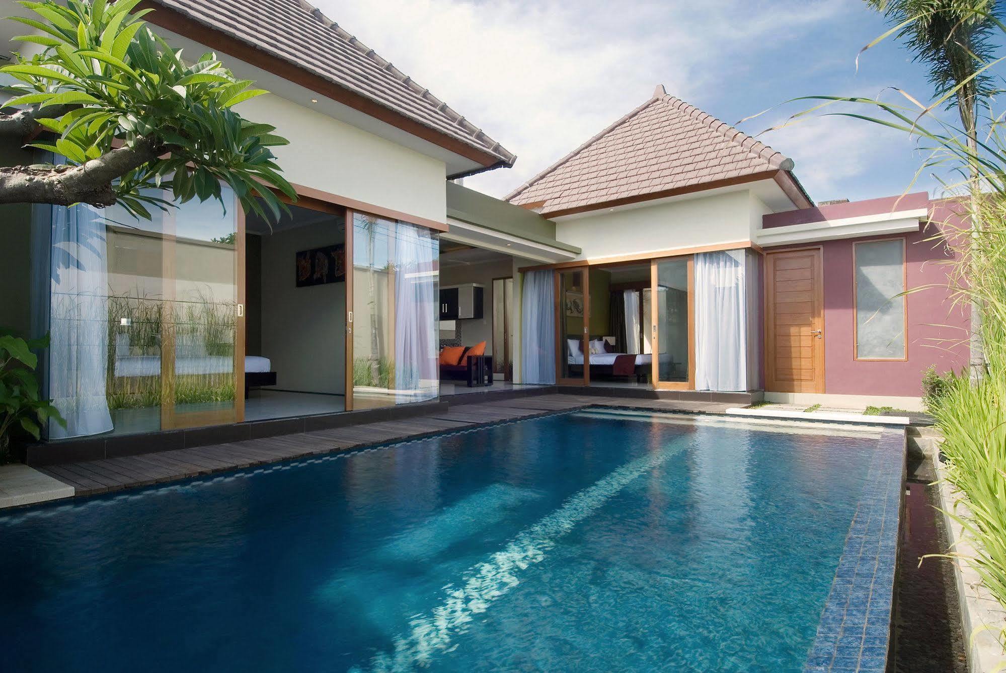 Bali Swiss Villa Seminyak Buitenkant foto